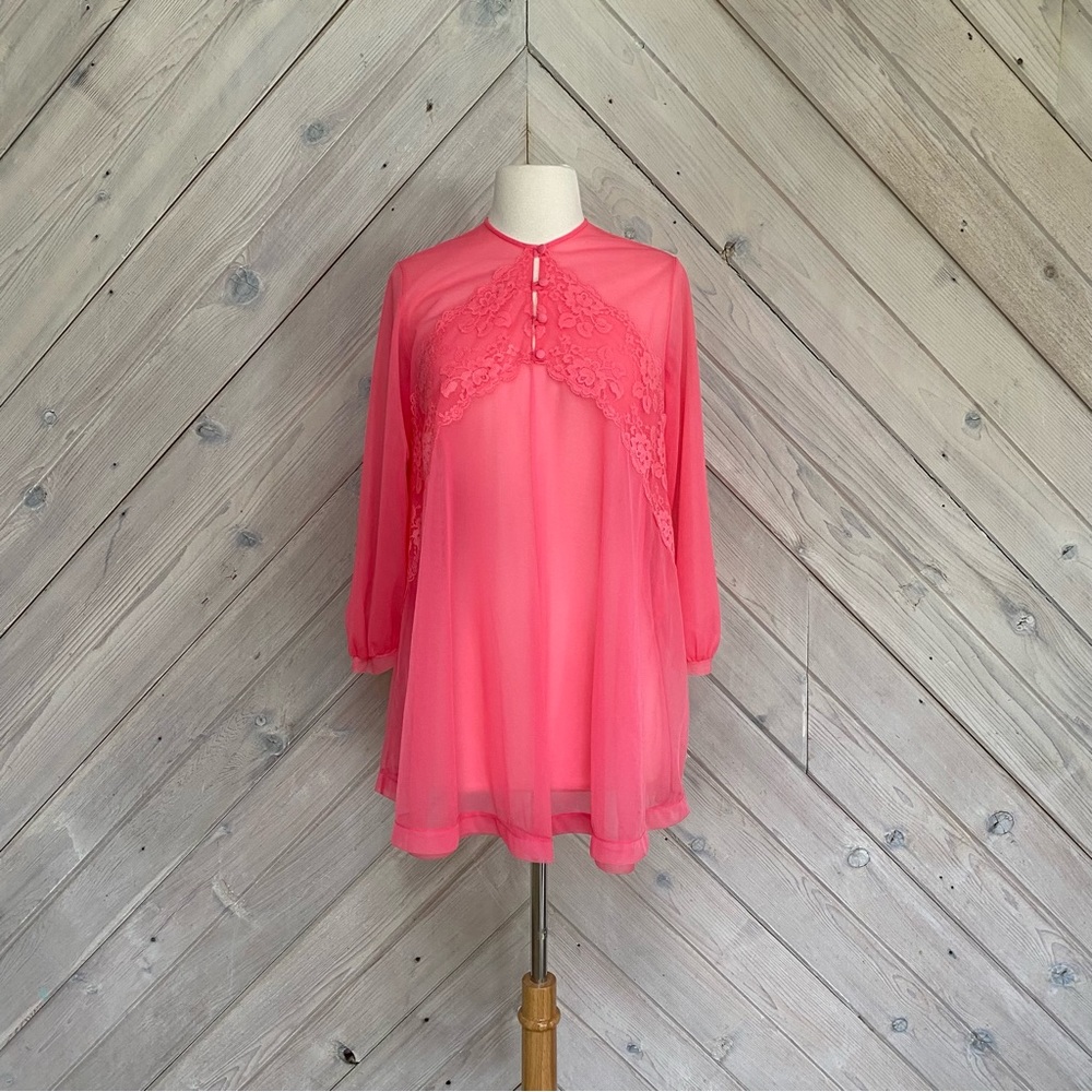 Vintage Herson Kickernick Hot Pink Sheer Short Robe